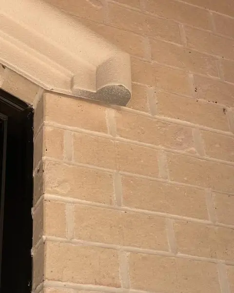 Window Hood Mould 2